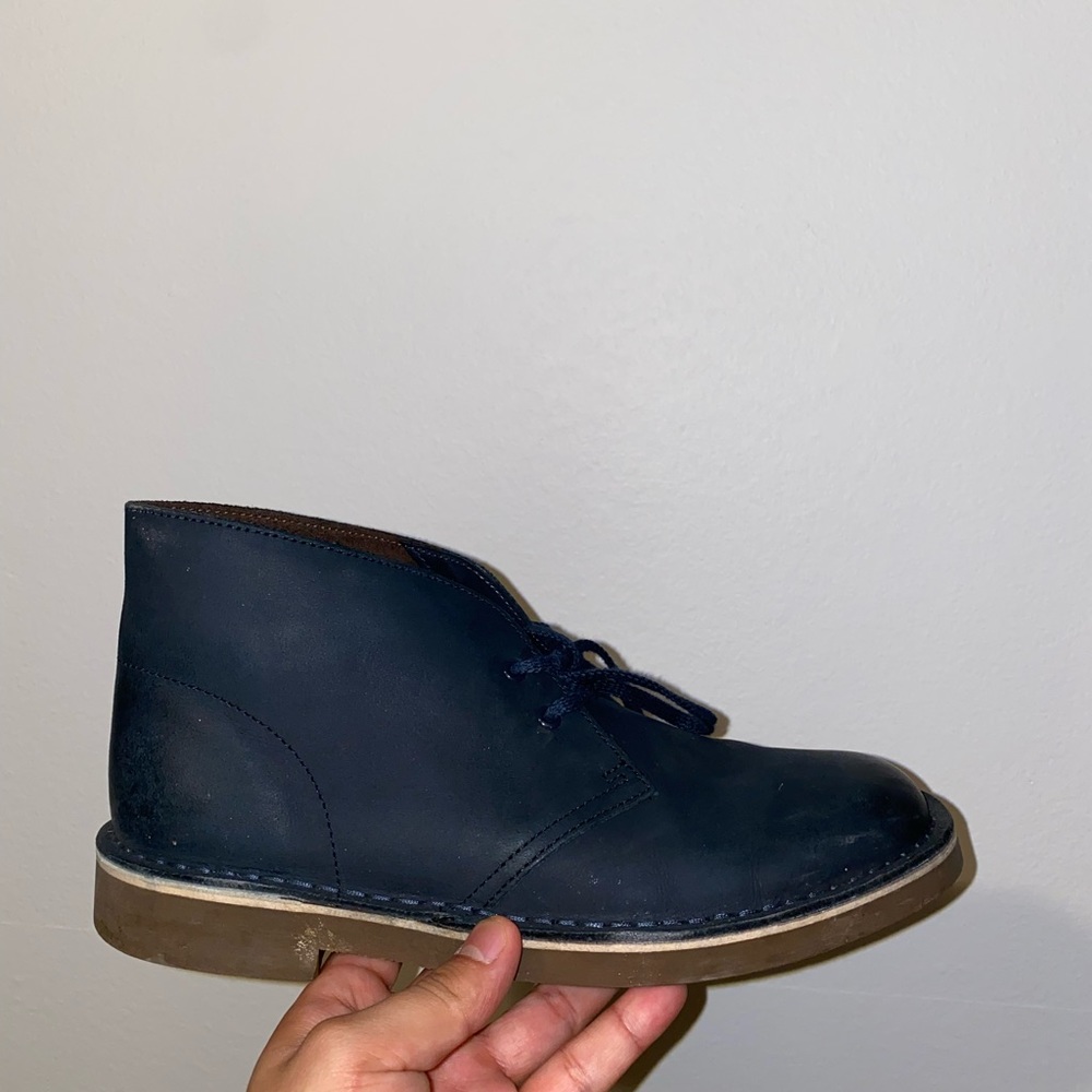 Mens size 7 Clark boots dark blue